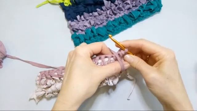 Квадратный коврик " Меховой " . смотреть онлайн