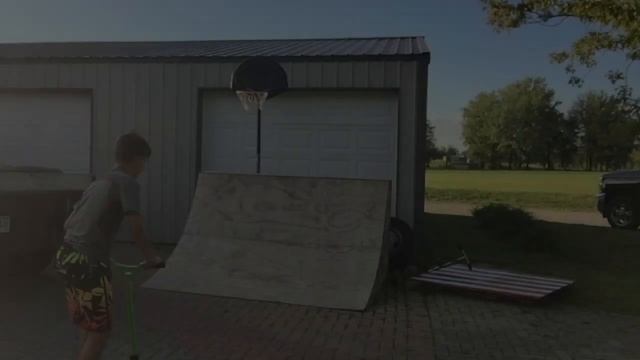 MY FIRST VLOG!!! (scooter fail) смотреть онлайн