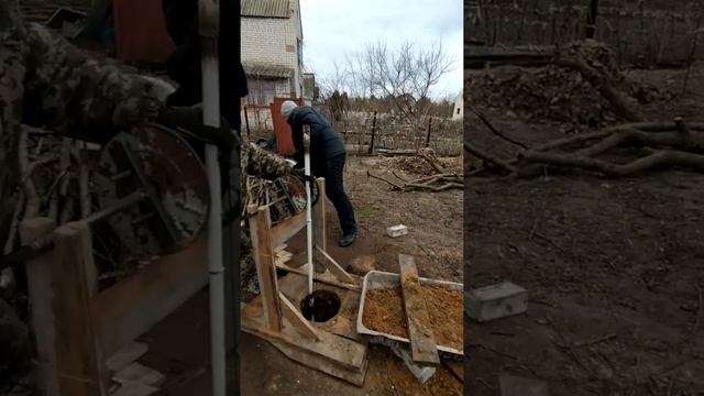 Биение скважины. Дачи Дружба.Новая Каховка смотреть онлайн