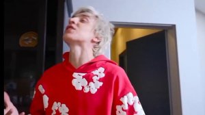 А4 УБИЛИ ﹤﹤СМЕШНОЙ РОЛИК😂😂﹥﹥