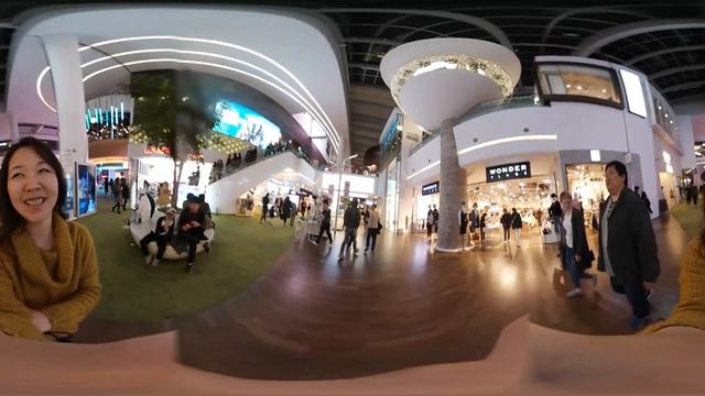 Lotte World Mall 360 - торговый центр, кинотеатр смотреть онлайн