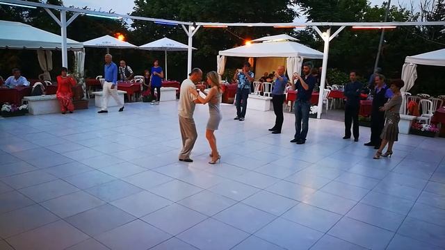 04 06 2017 Grillo Bianco lezione di Tango Nuevo con Giò смотреть онлайн