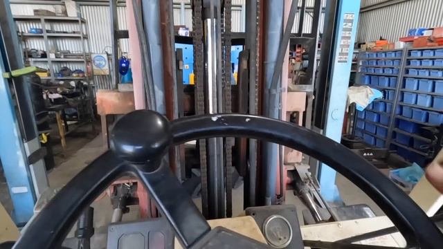 Stopping the Wheels From Falling OFF! | Harvest | Workshop | Vlog 211 смотреть онлайн