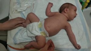 Как правильно ухаживать за новорожденным в первые дни жизни?  Уход за ребенком в роддоме. Эстония.