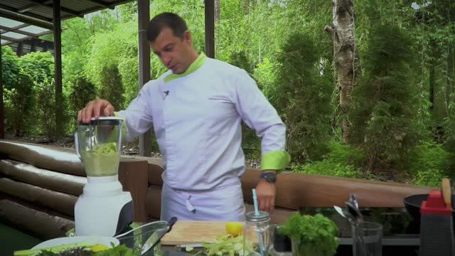 БОДРАЯ КУХНЯ смотреть онлайн