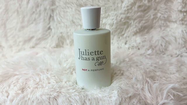 VLOGMAS DAY 18 | JULIETTE HAS A GUN NOT A PERFUME смотреть онлайн