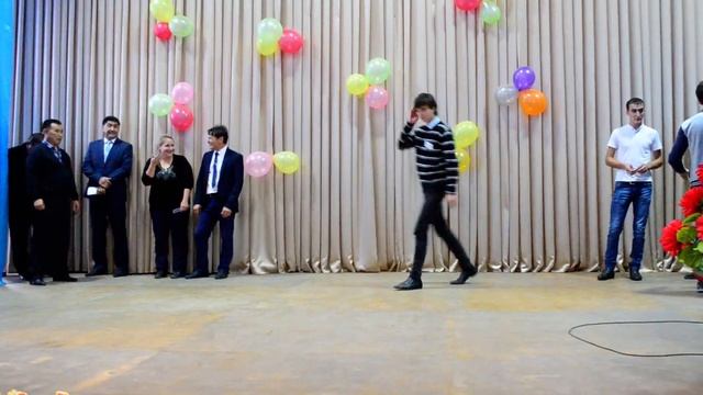 Сценка от студентов АТК №3 на День Учителя смотреть онлайн