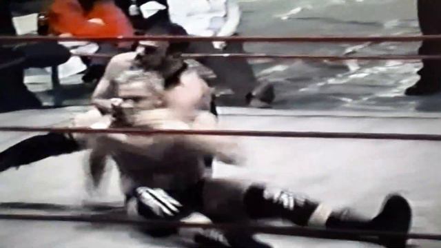 Whiplash Fremont 12/10/05 Nigel McGuinness vs Conrad Kennedy the 3rd смотреть онлайн