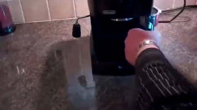 ყავის მადუღარას DELONGHI EC 145 ის ვიდეო მიმოხილვა смотреть онлайн