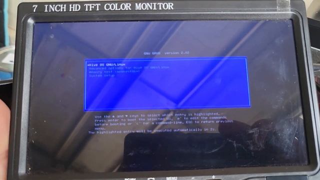 HiveOS boots then black screen offline смотреть онлайн