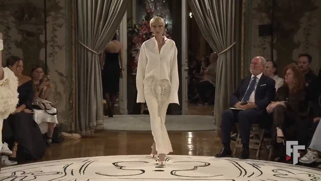 Schiaparelli | Spring Summer 2024 | Full Show смотреть онлайн