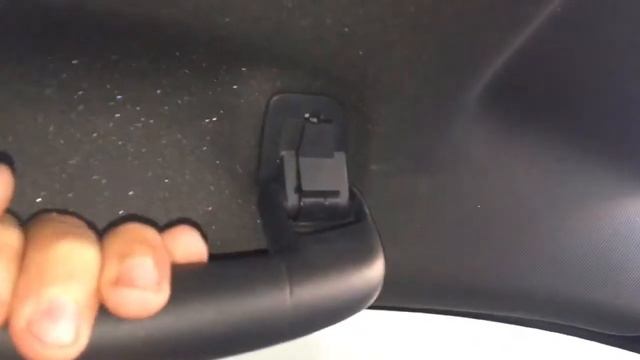 Golf 7. Снять ручки потолка,подушку шторку. смотреть онлайн