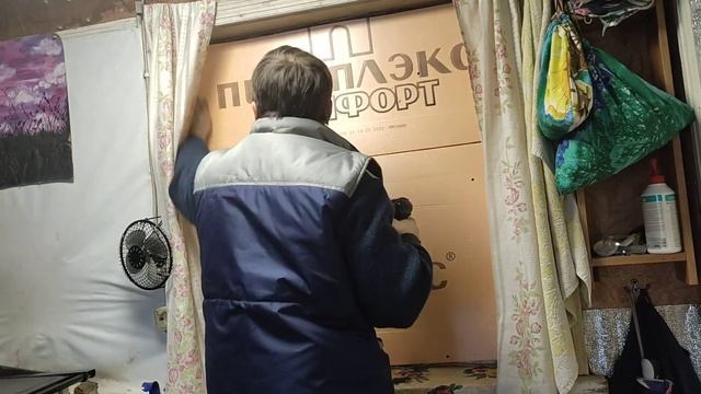 Ремонтирую дачный дом. Жизнь зимой на даче. смотреть онлайн