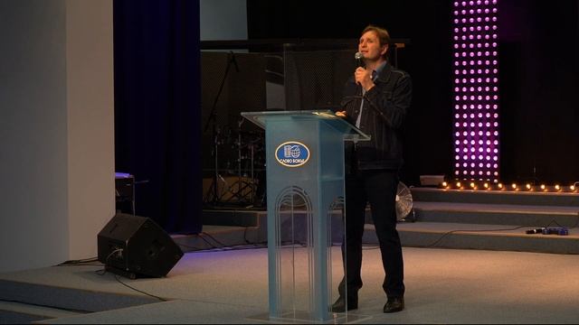19.06.2019 - Пастор Владимир Седнев - "О водительстве Духом Святым" смотреть онлайн
