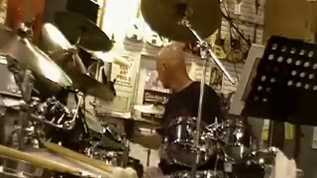 No Reply At All - Phil Collins.mov смотреть онлайн