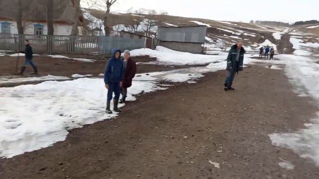 Ну наконец то.половодье в Кармалах началось смотреть онлайн