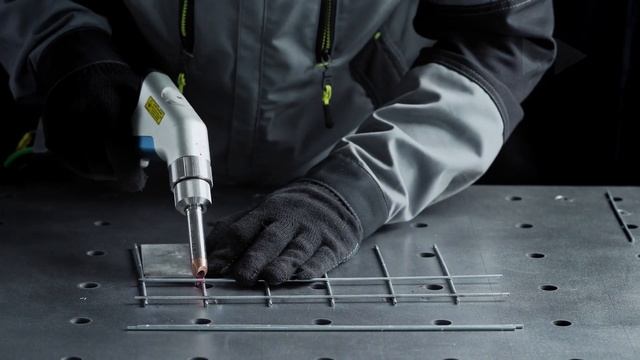 Лазерная сварка сетки из стальной проволоки смотреть онлайн