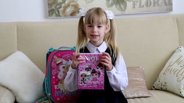 Первый раз в первый класс Покупки в школу BACK TO SCHOOL First grade смотреть онлайн