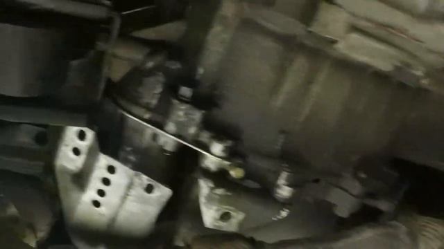 2005 Kia Sedona starter replacement... Part Deux смотреть онлайн