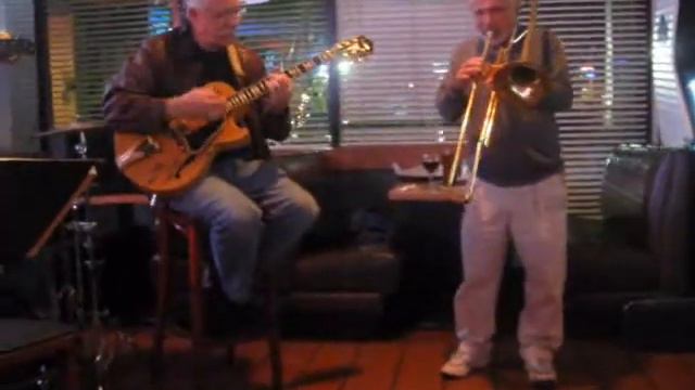 John Shaffer & Dino Rhelos Jazz Jam peforming "Watermelon Man" with friends смотреть онлайн