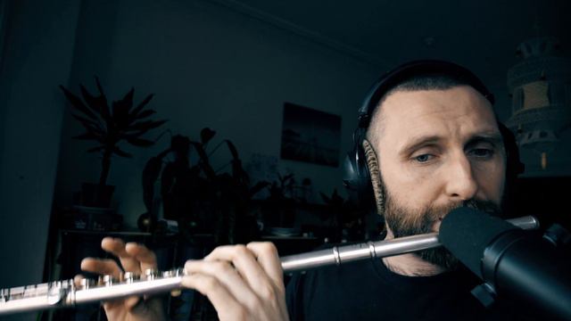 Flute Beatbox - James Lyons - Coughing Dodger смотреть онлайн