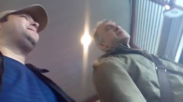 Г.Каз-ь-Г-М Карус-ь-Я Олег,Па Эдик-Sportstyle,Иль Дэ Ботэ-Ба Валя-Норм?(Шутя)В Жен Туал Зашл-Дев Ша смотреть онлайн