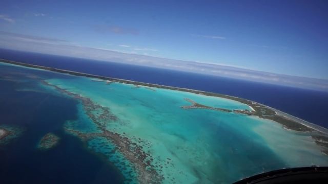 Bora Bora - Helicopter fly over island HD смотреть онлайн