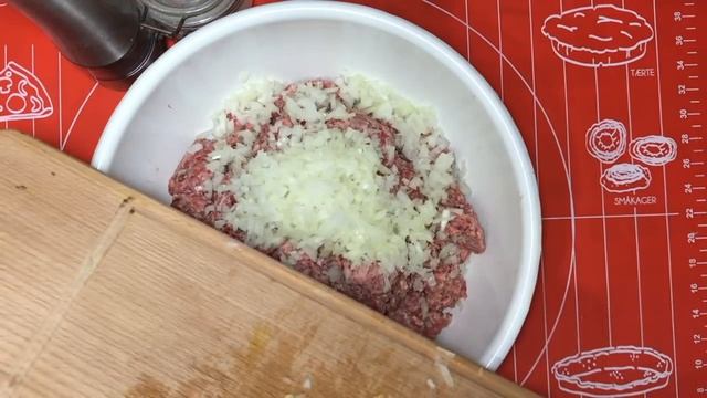 Как приготовить домашние пельмени? БЕСПРОИГРЫШНЫЙ рецепт теста и фарша для пельменей. смотреть онлайн