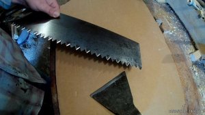 развод ножовки топором за минуту