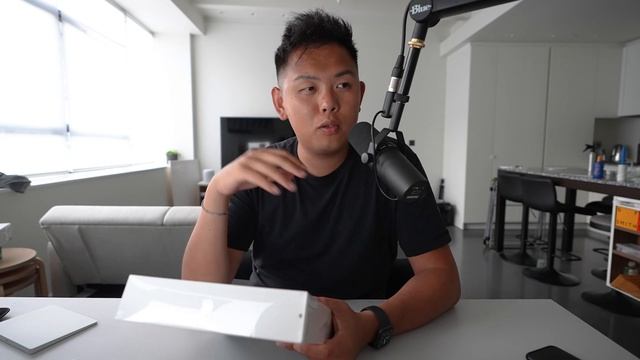 Replaced my 15" Macbook Pro with an M1 iPad Pro 12.9 in 2021 смотреть онлайн