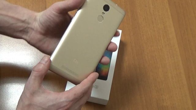 Видеообзор Xiaomi Redmi Note 3 смотреть онлайн