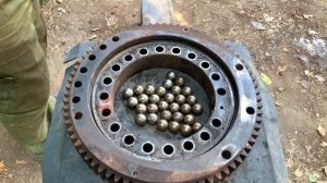 Как правильно разобрать Поворотный подшипник КМУ