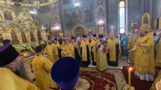 Хвалите имя Господне и величание князю Владимиру смотреть онлайн