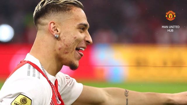 ?Breaking news : Ajax sign antony replacement as man united make their move | man united news смотреть онлайн