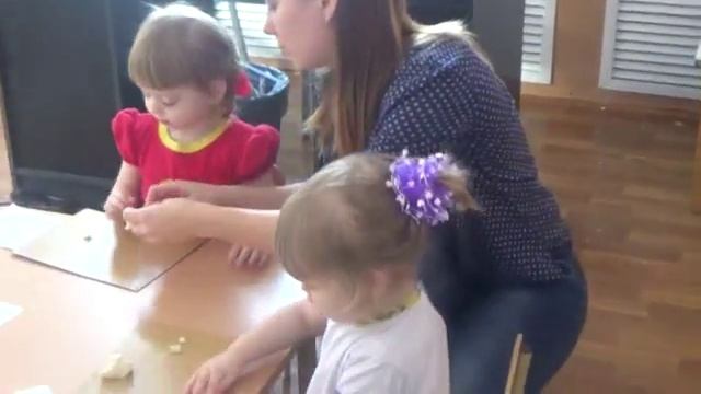Занятие в первой младшей группе г.Омск смотреть онлайн