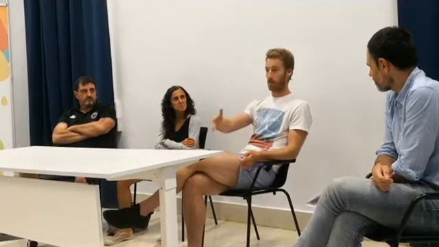 "Kirola eta euskara" mahai-ingurua смотреть онлайн