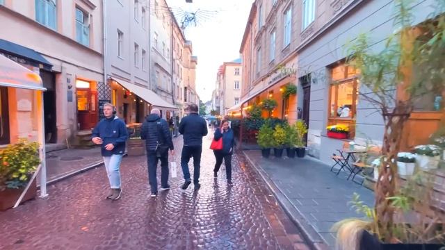 Даша ПРОЩАЕТСЯ с Соней !! Что НАШЛИ Мы Под ЗЕМЛЁЙ в Старой КОФЕЙНЕ смотреть онлайн