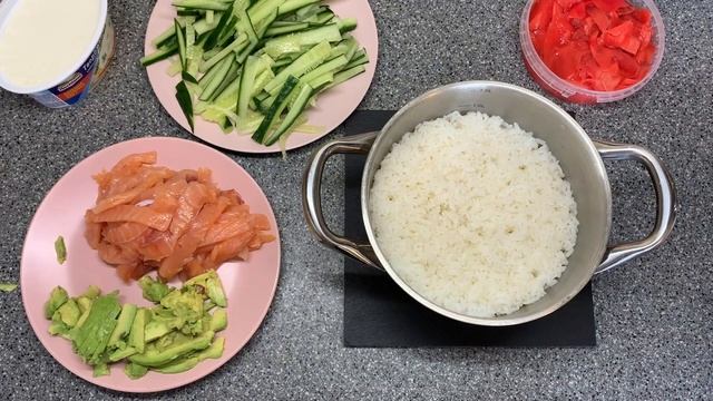 РОЛЛЫ СВОИМИ РУКАМИ ДОМА - ПРОСТО И ВКУСНО! смотреть онлайн