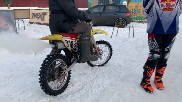 Уроки внедорожной езды. Первое занятие.