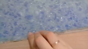 Как замаскировать щель между обоями и дверными косяками