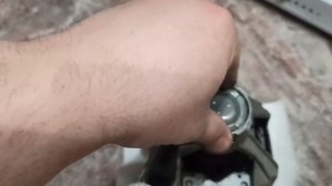 Смазываем мотор стиральной машины.