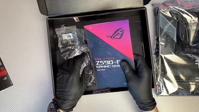 ASUS ROG STRIX Z590-F GAMING WIFI | Обзор и распаковка материнской платы Z590 смотреть онлайн