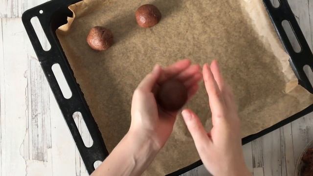 Шоколадное печенье со сгущенкой ? Как приготовить ШОКОЛАДНОЕ ПЕЧЕНЬЕ со сгущенным молоком смотреть онлайн