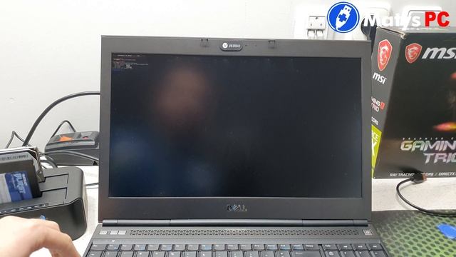Dell Vostro 1015 - stary laptop z Celeronem i uszkodzonym dyskiem HDD. Czy coś z tego będzie? смотреть онлайн