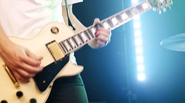 "I Don't Want to Miss a Thing" - Aerosmith (Cover by First To Eleven)