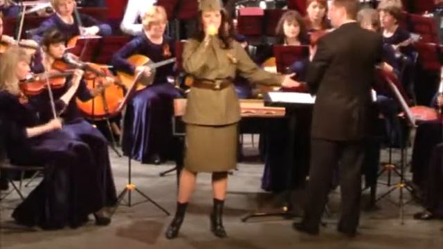 Муз. И. Лученок, сл. М. Ясеня «Майский вальс» Солистка - Кристина Питула смотреть онлайн