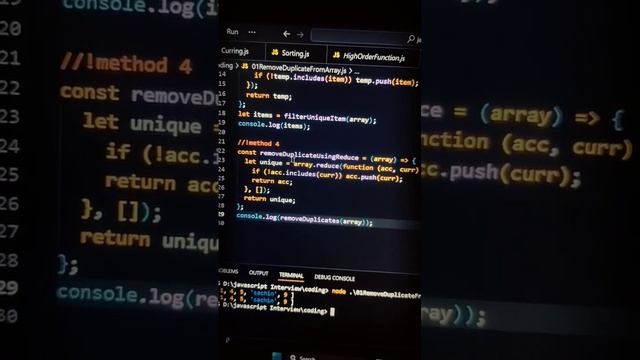 Remove Duplicate values form Array #javascript 14 part 2 #react #css #interview #code #coding#shors смотреть онлайн