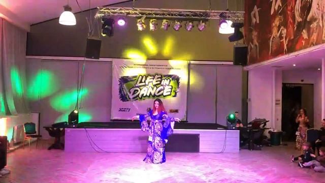 Мартыненко-Бугрова Кристина - халиджи / Life in dance Киев 02.12.2018 смотреть онлайн