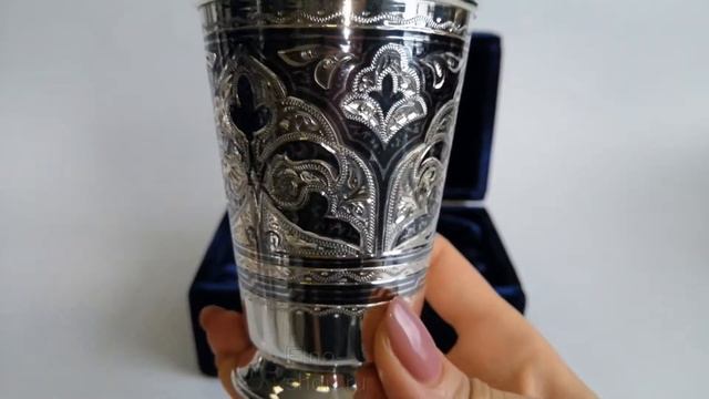 Серебряный стакан «Вьюнок» 74-07 смотреть онлайн