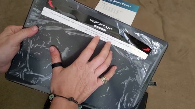 Macbook Pro CASE - Unboxing / Install смотреть онлайн